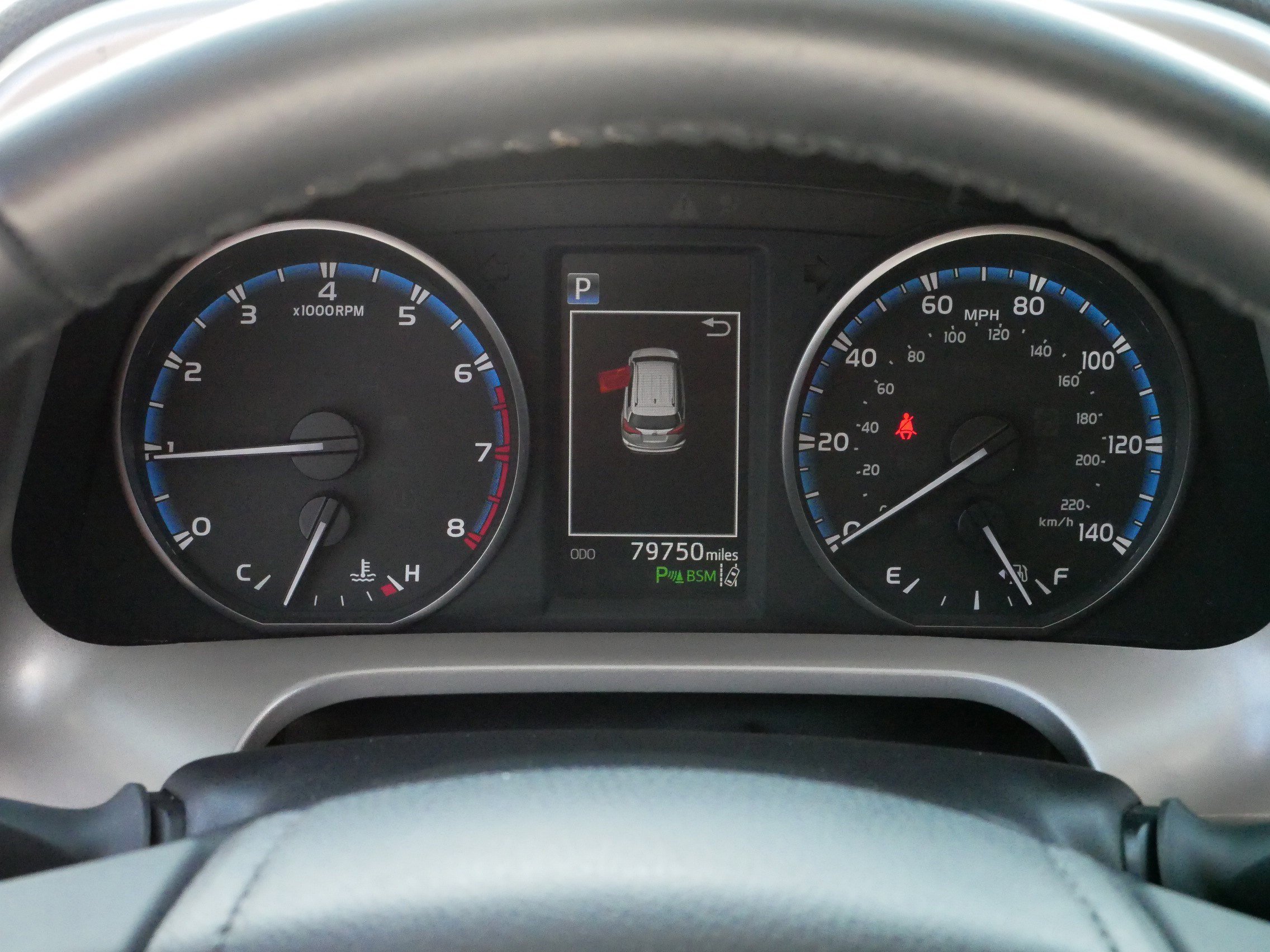 2018 Toyota RAV4 XLE photo 21