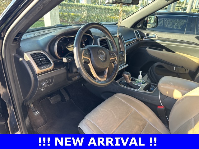 2016 Jeep Grand Cherokee Limited photo 2