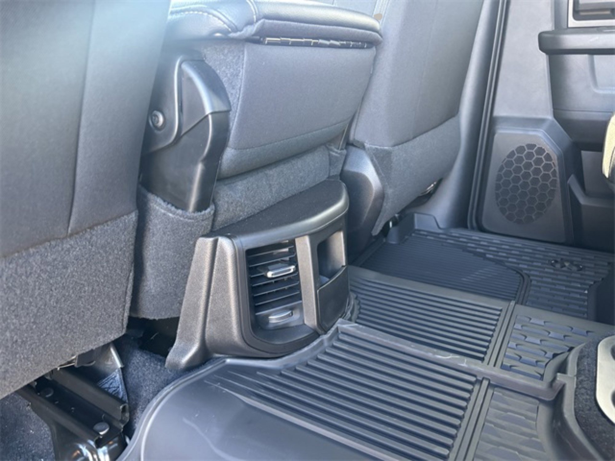 2026 Ram 2500 Tradesman photo 22