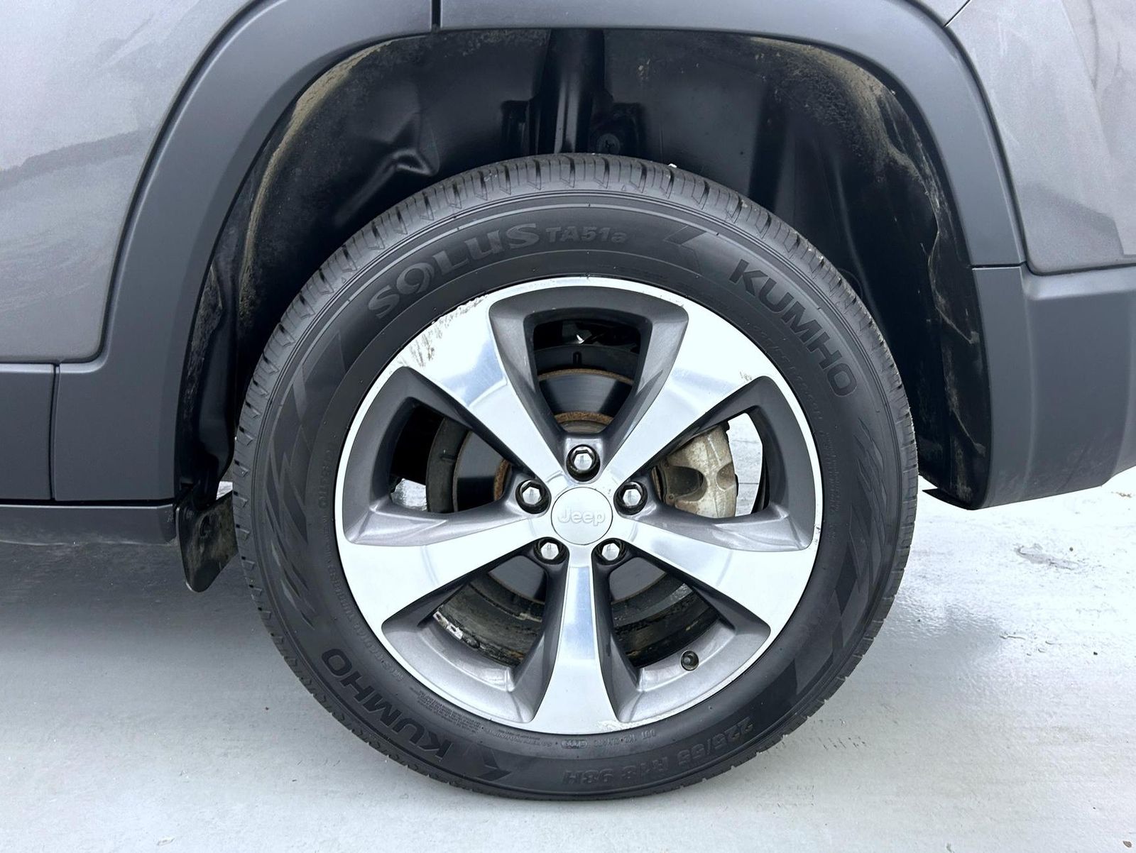 2019 Jeep Cherokee Limited photo 20
