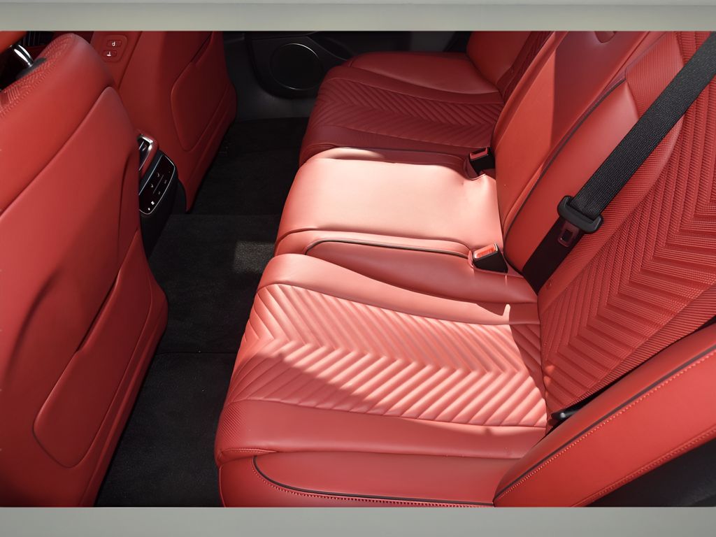 2023 Genesis G80 3.5T Sport photo 12