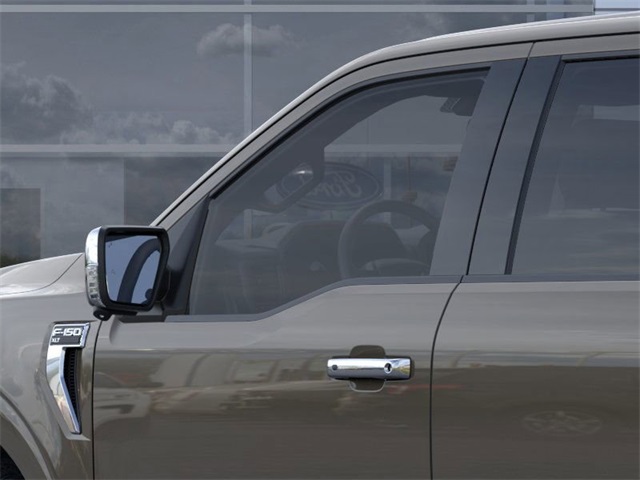 2025 Ford F-150 XLT photo 19