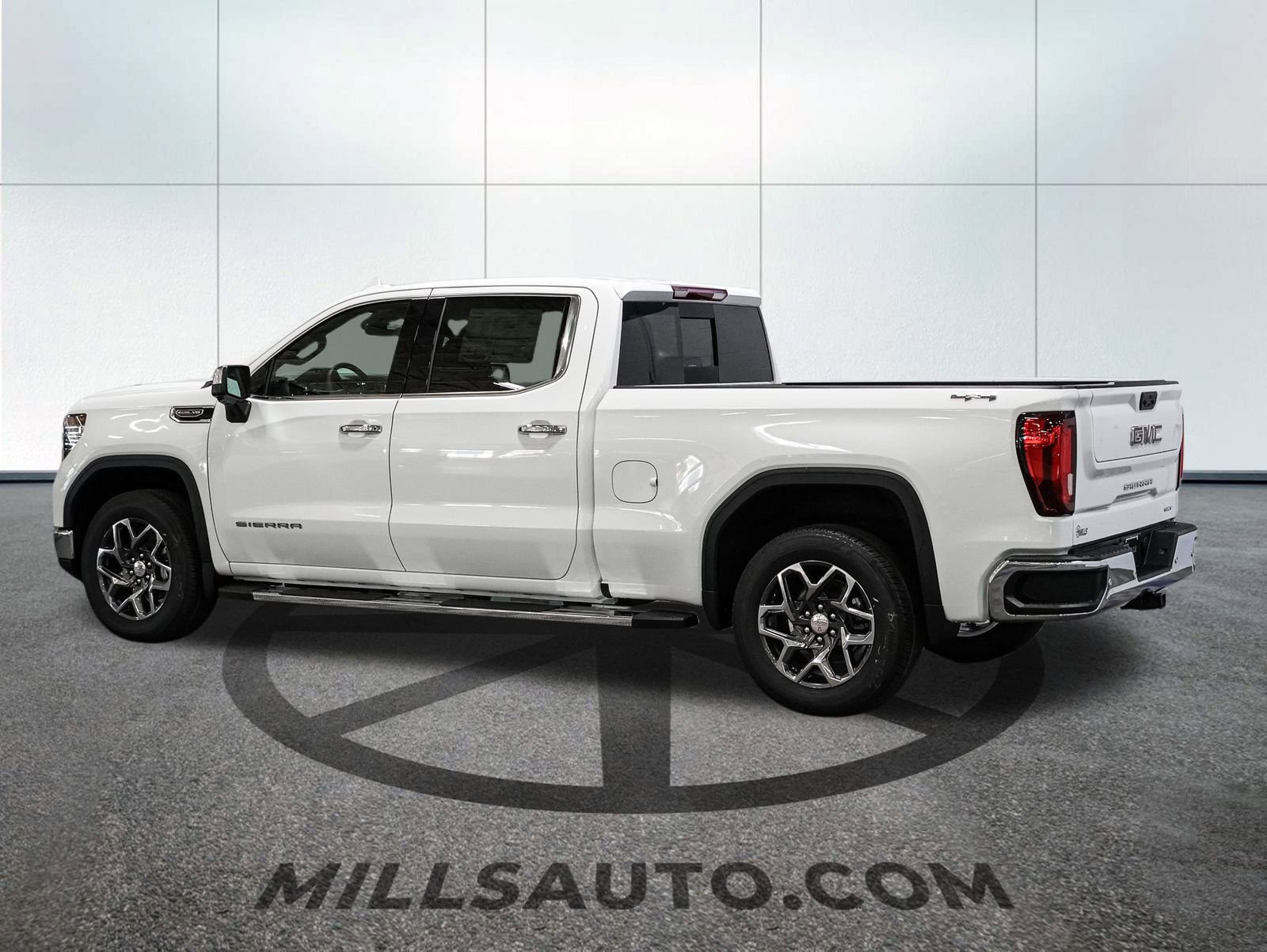 2026 Gmc Sierra 1500 SLT photo 3