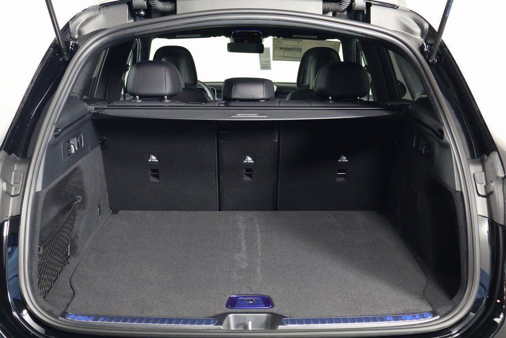 2026 Mercedes Benz GLC 300 4MATIC photo 7