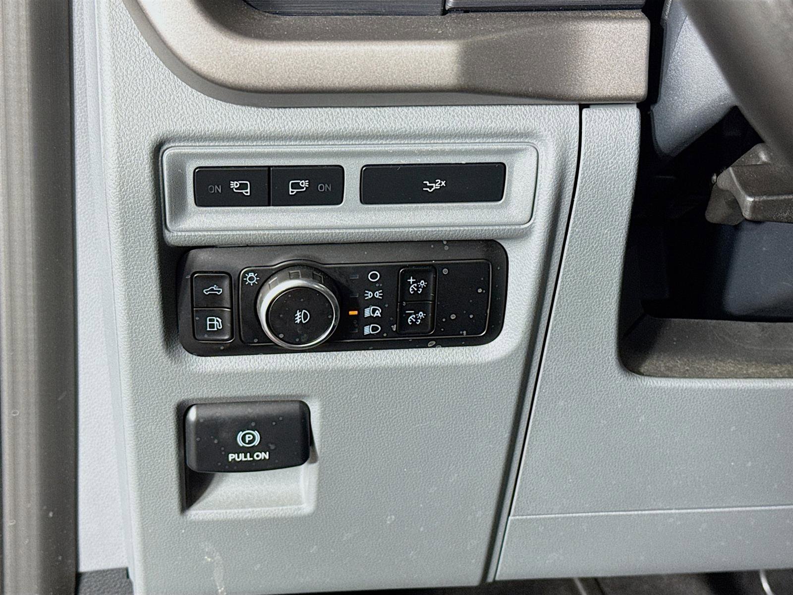 2024 Ford F-150 XLT photo 10