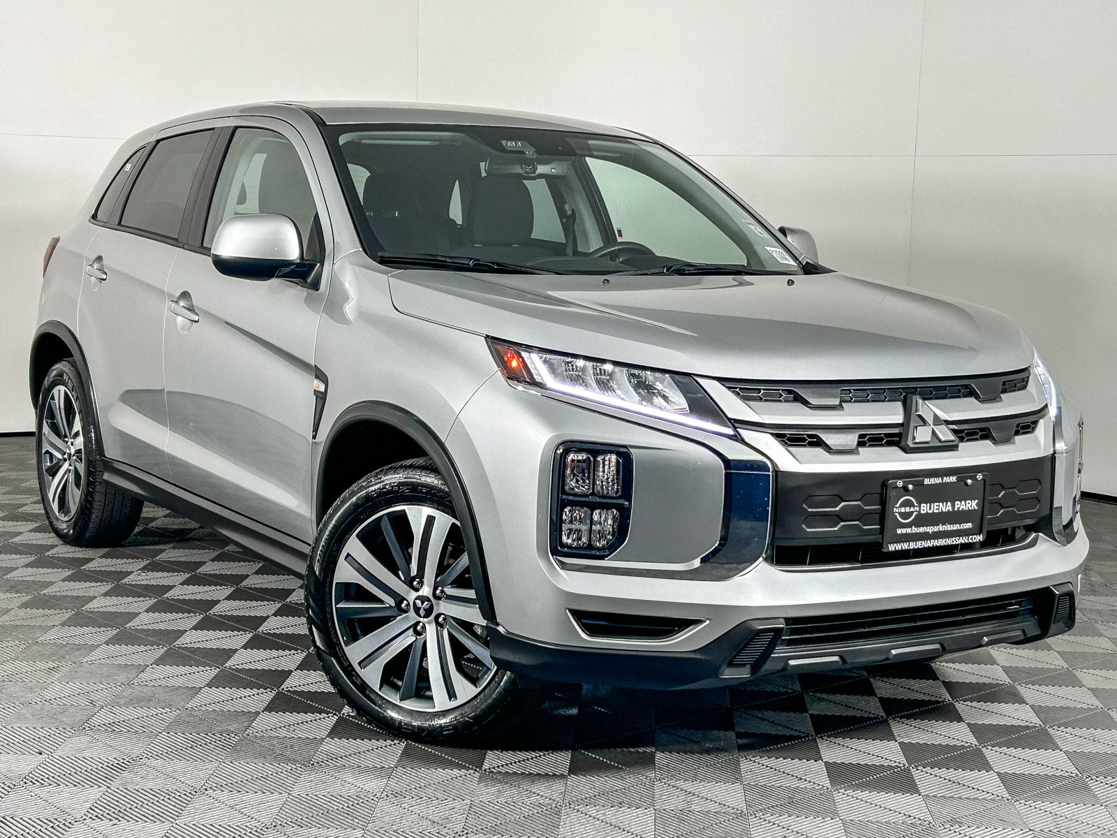 2024 Mitsubishi Outlander Sport ES