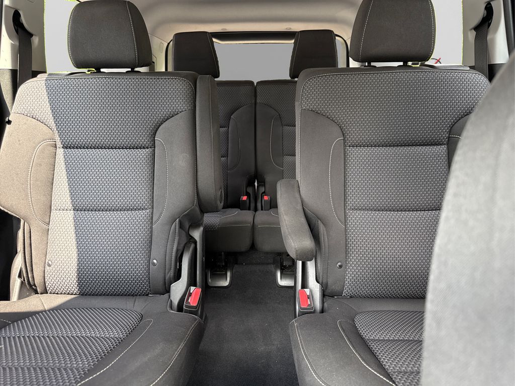 2023 Gmc Acadia SLE photo 15