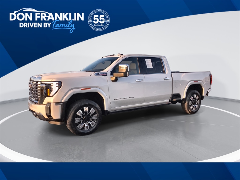 2024 GMC Sierra 2500HD Denali's photo