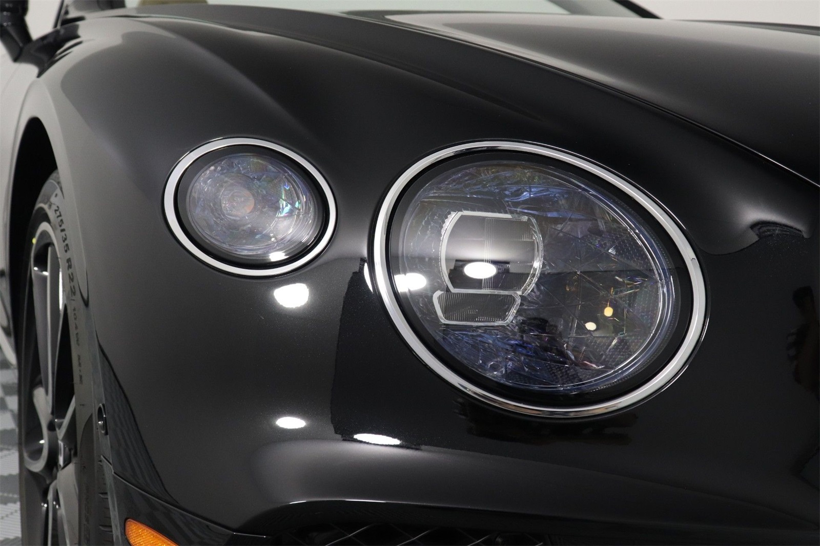 Used 2024 Black Crystal Bentley V8 image 11