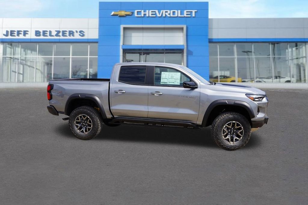2026 Chevrolet Colorado ZR2 photo 2