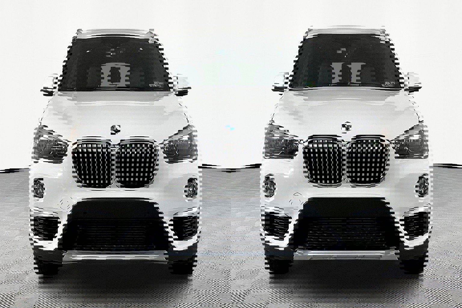 Used 2018 BMW X1 28i with VIN WBXHT3C32J5L31252 for sale in Westport, CT