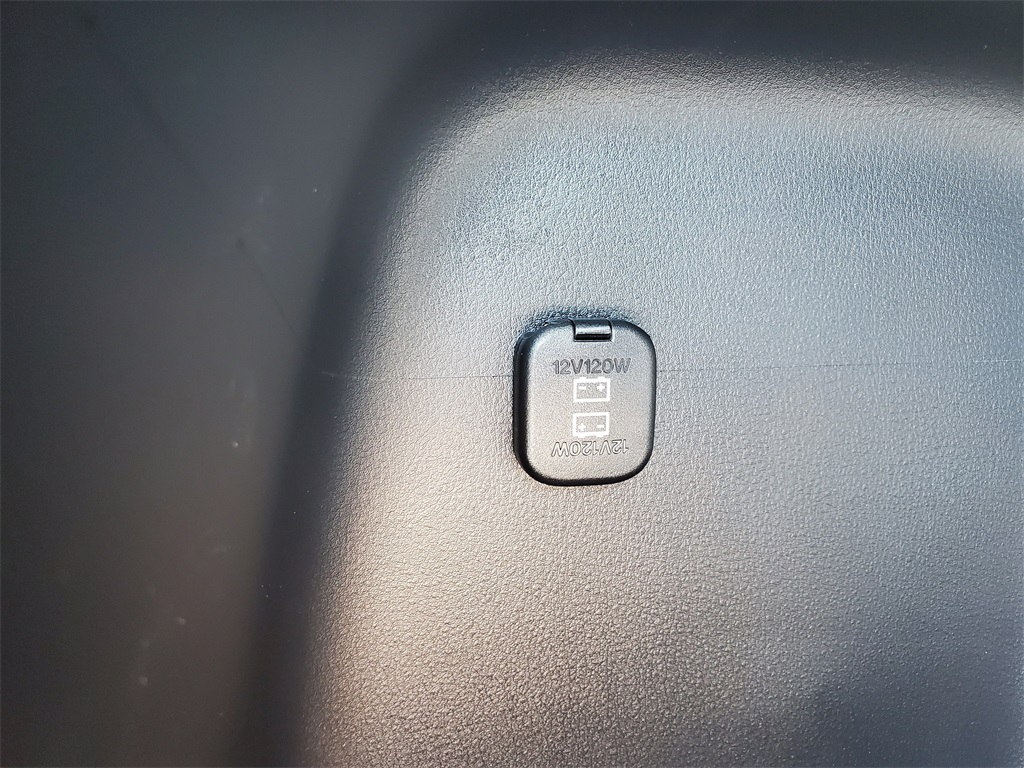 2025 Mazda CX-50 Premium photo 26