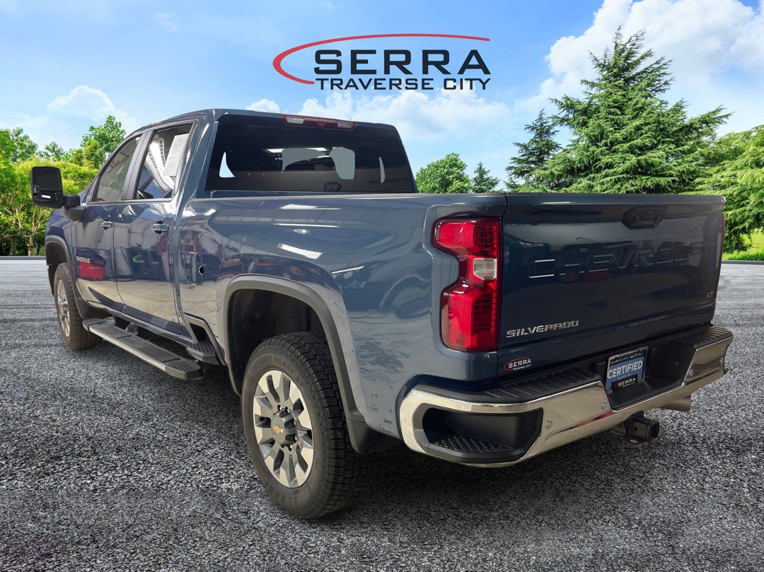 2024 Chevrolet Silverado 3500HD LT photo 6