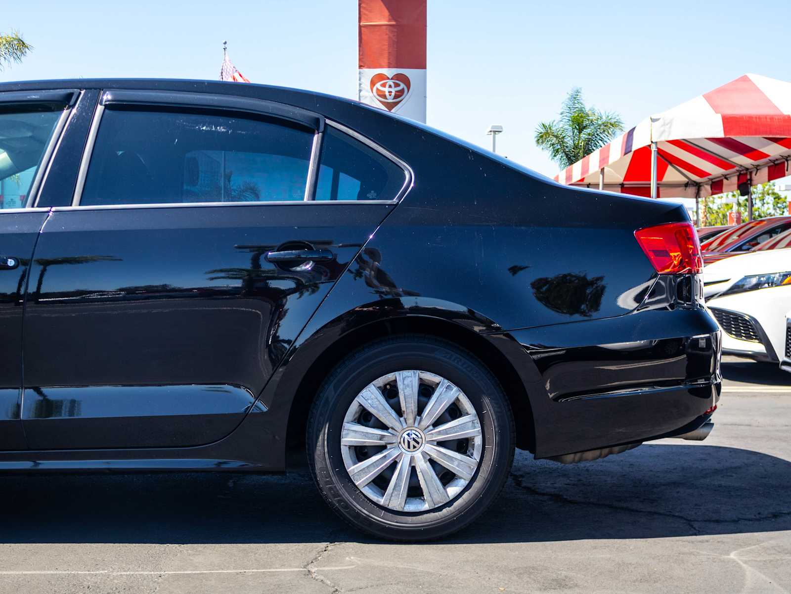 2014 Volkswagen Jetta Base photo 2