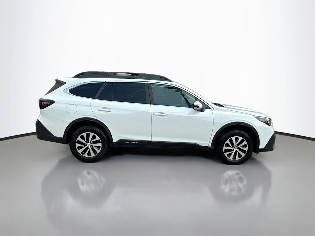 2021 Subaru Outback Premium photo 8