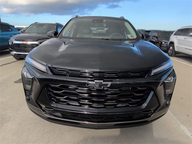 2026 Chevrolet Trax ACTIV photo 3