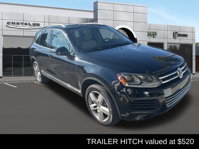 2013 Volkswagen Touareg Lux's photo