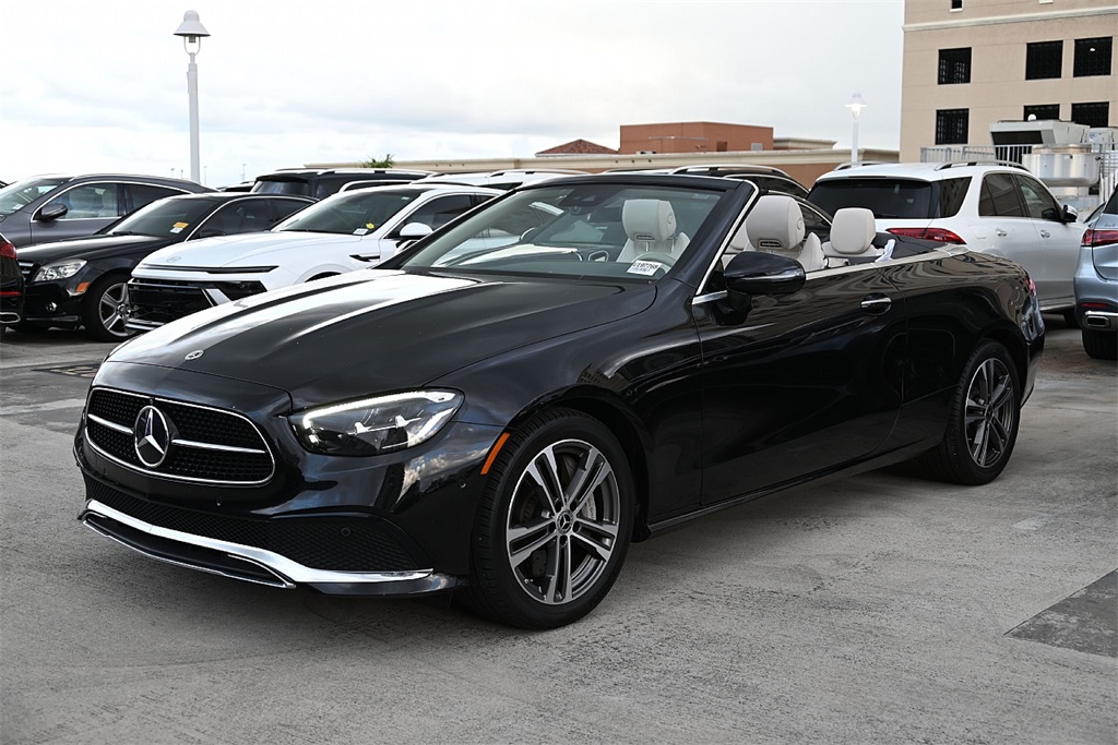 2023 Mercedes Benz E 450 photo 2