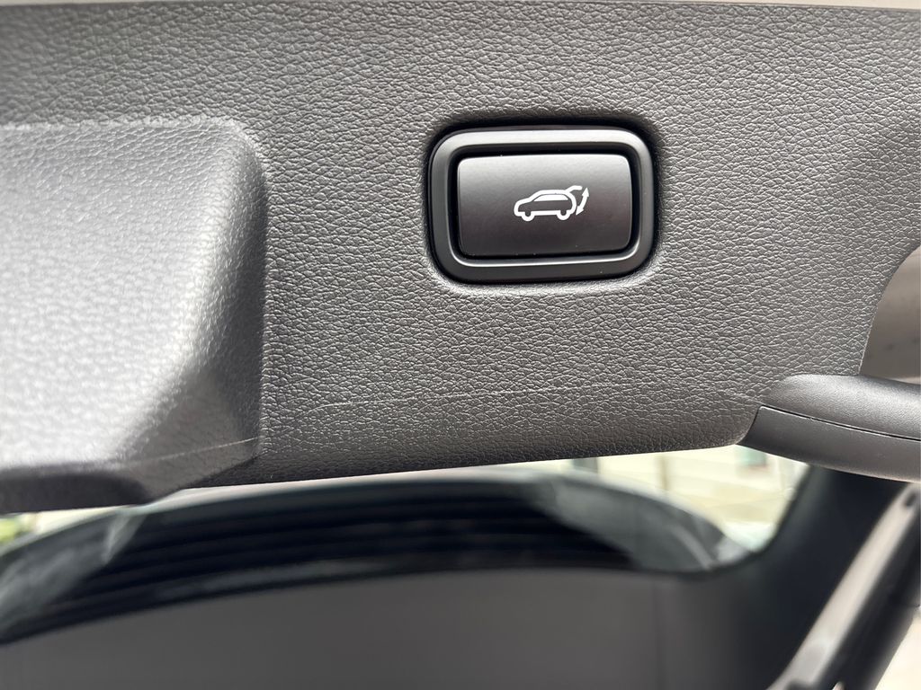 2025 Kia Sportage X-Pro photo 13