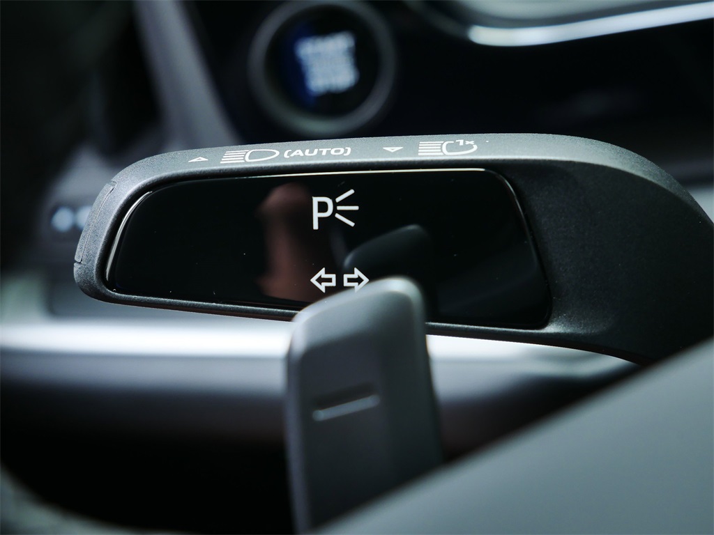 2025 Porsche Cayenne S E-Hybrid Coupe photo 22