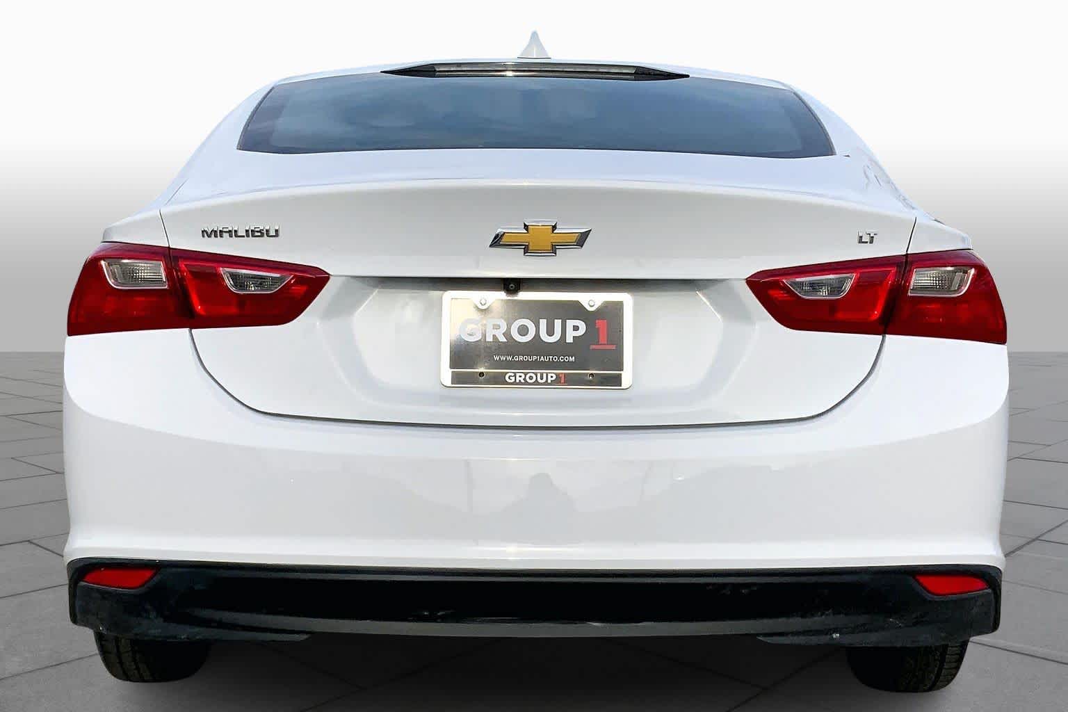 2023 Chevrolet Malibu 1LT photo 4