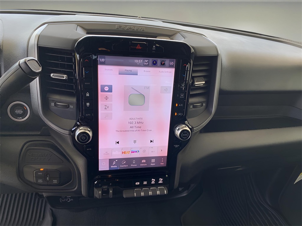 2025 Ram 2500 Tradesman photo 32