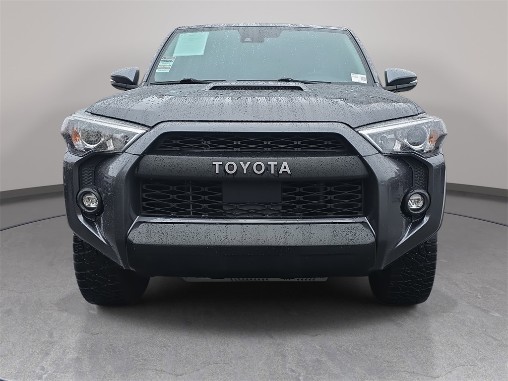 2022 Toyota 4Runner TRD Off-Road Premium photo 2
