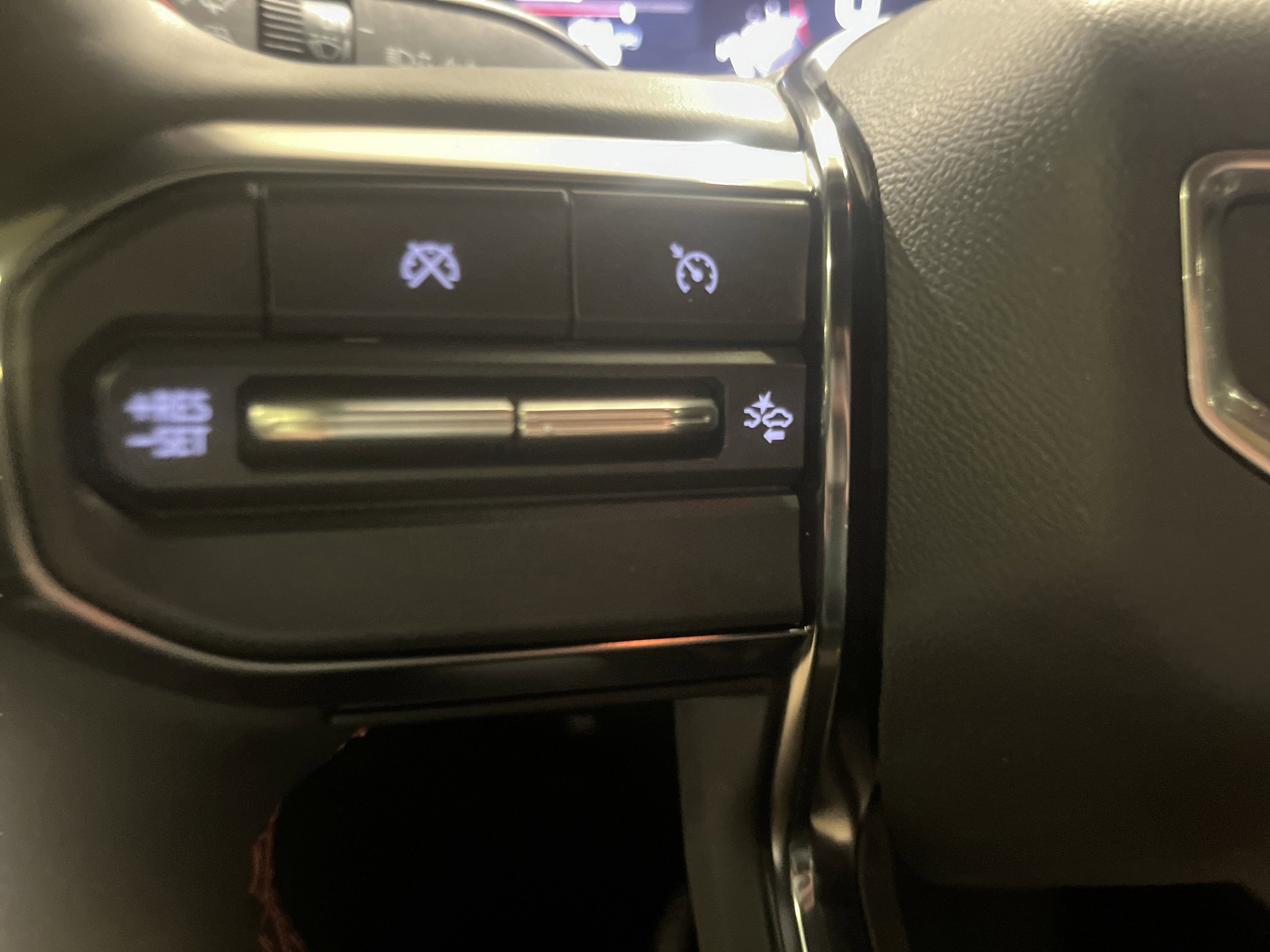 2024 Gmc Canyon AT4X photo 16