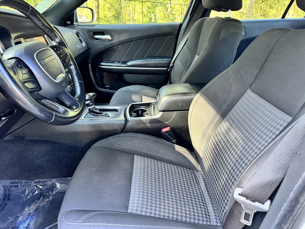 2023 Dodge Charger SXT photo 17