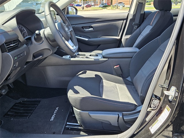 2024 Nissan Sentra SR photo 5