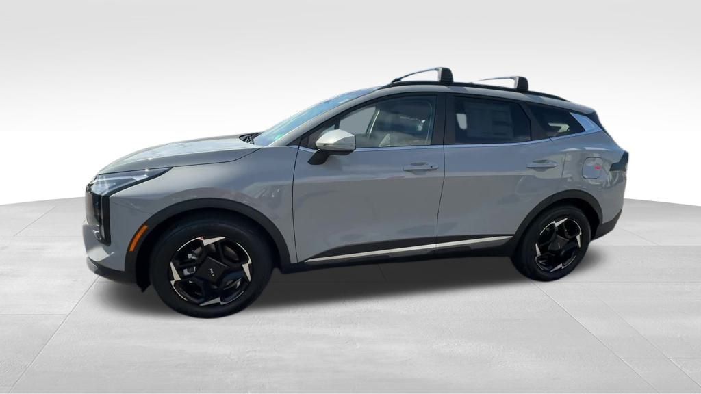 2026 Kia Sportage EX photo 2