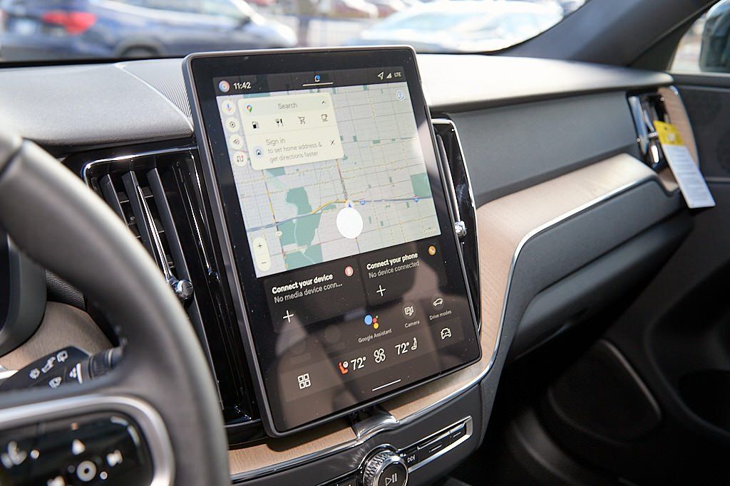 2026 VOLVO XC60 - Image 14