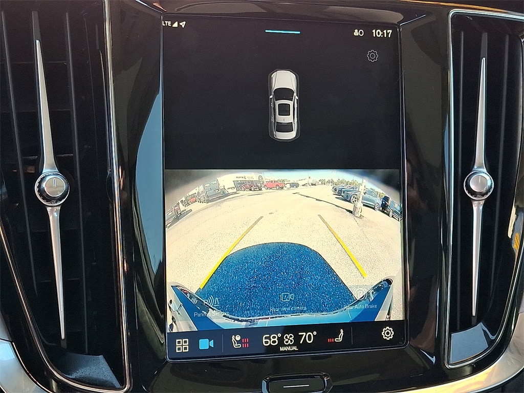 2025 Volvo S60 B5 Core photo 20