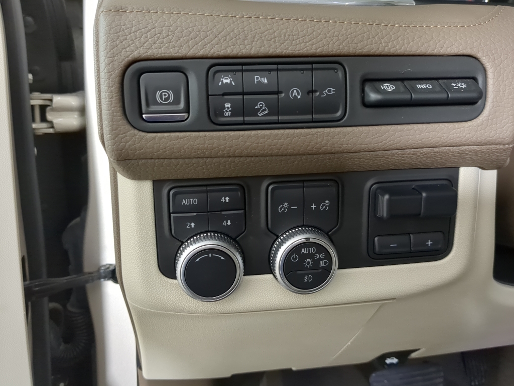 2021 Gmc Yukon Denali photo 27