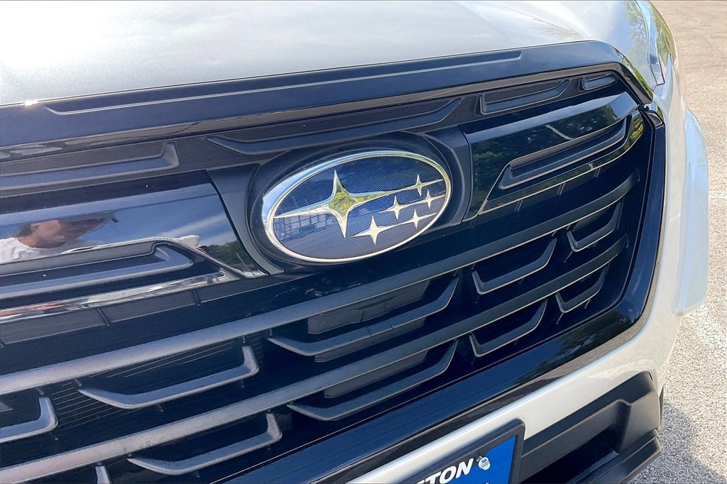 2022 Subaru Forester Premium photo 29