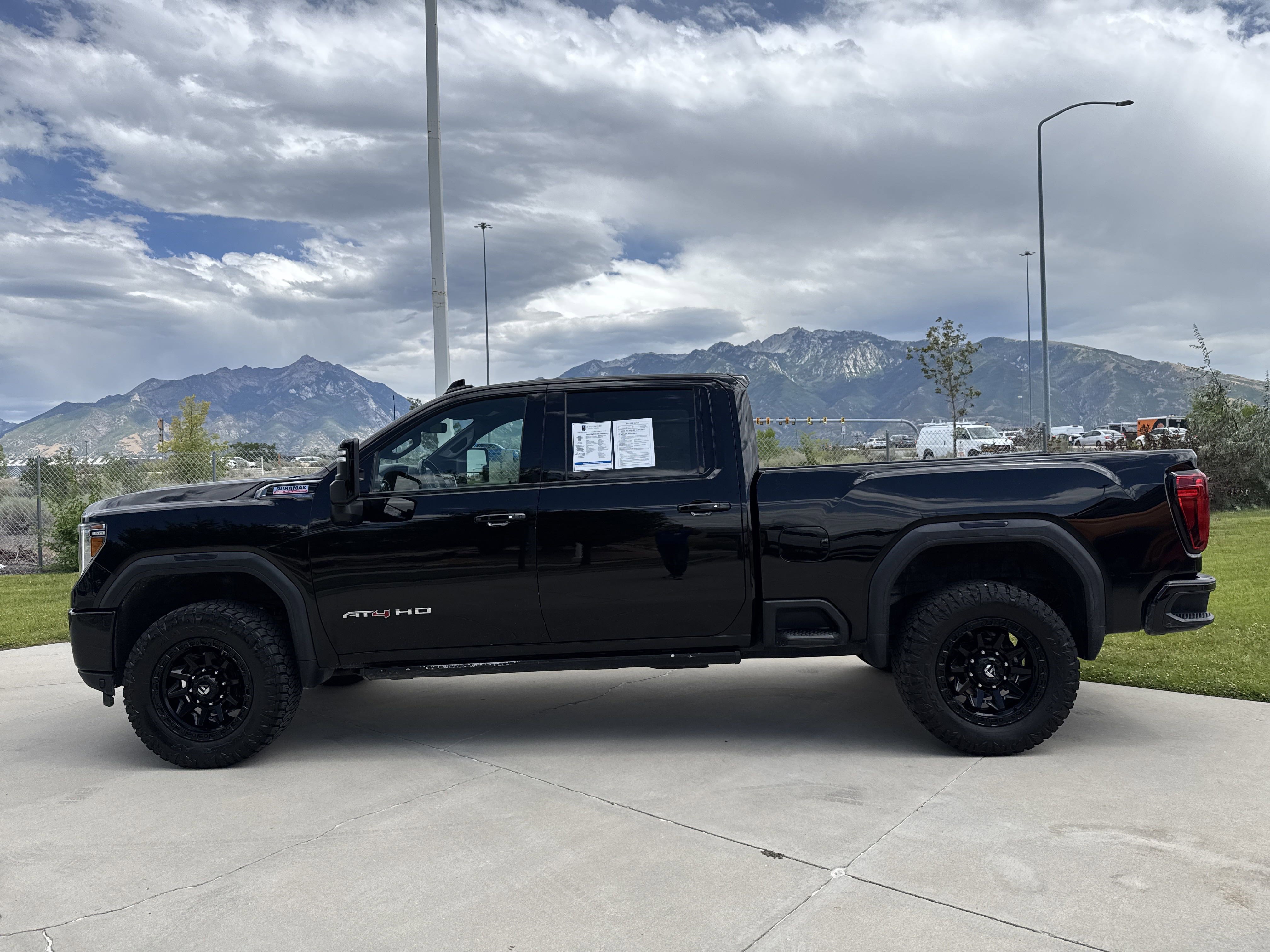 1GT49VEY2NF135939