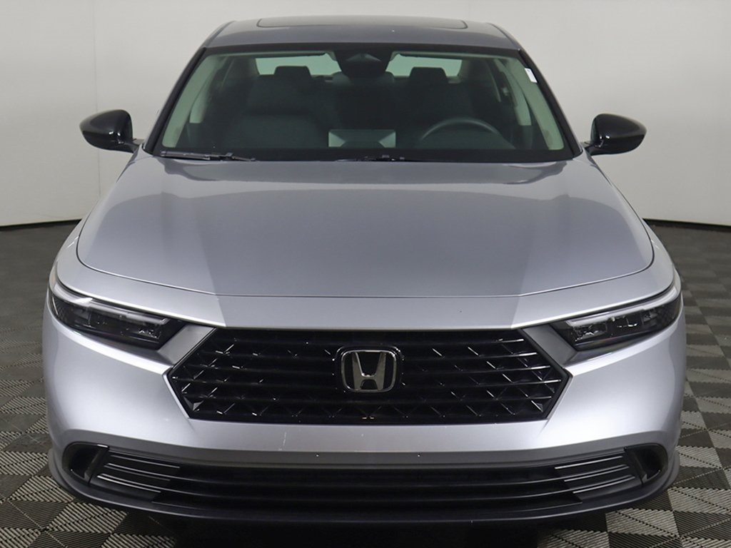2025 Honda Accord SE photo 4