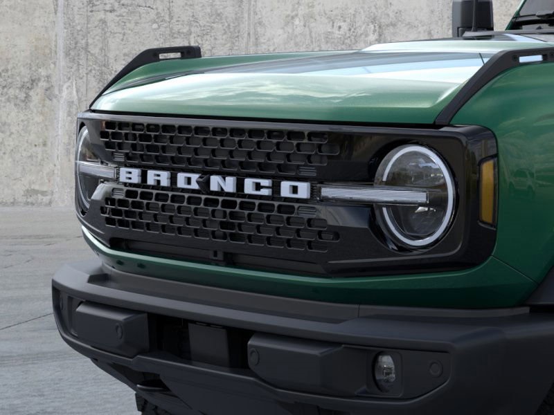 2025 Ford Bronco Outer Banks photo 18