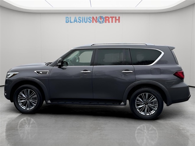 2024 Infiniti QX80 Luxe photo 3