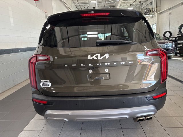 2022 Kia Telluride EX photo 4