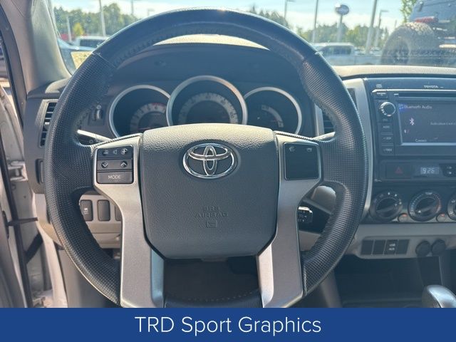 2013 Toyota Tacoma PreRunner V6 photo 11