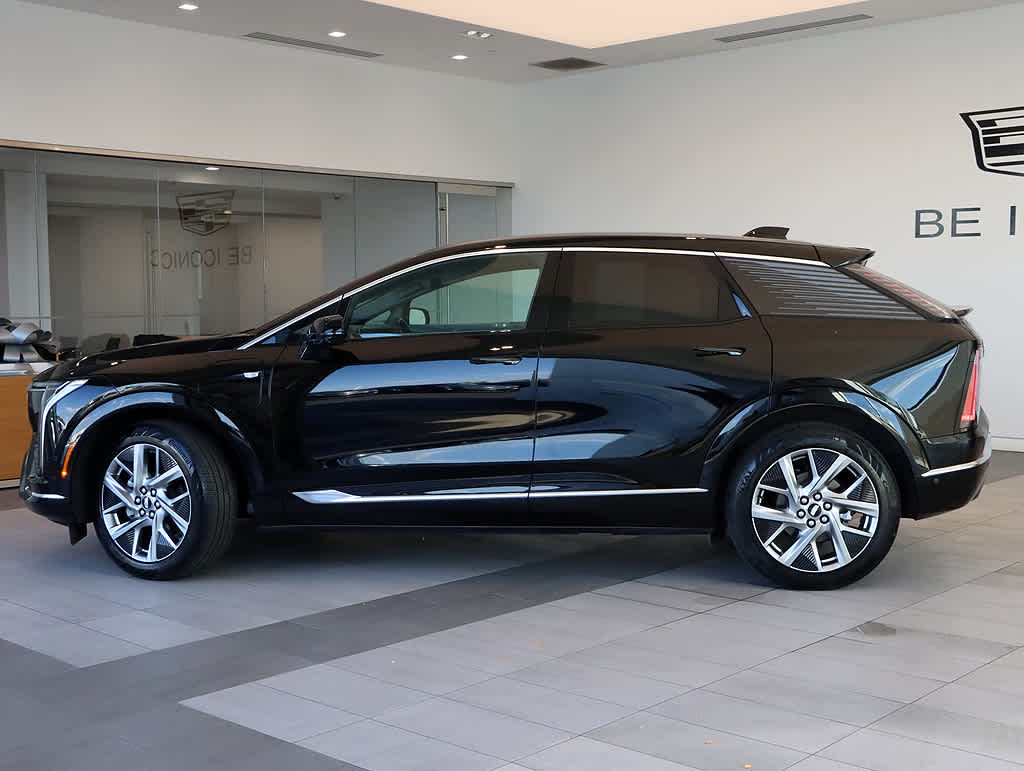 Certified 2025 Cadillac OPTIQ Luxury 1 with VIN 3GYK3BMR4SS168492 for sale in Libertyville, IL