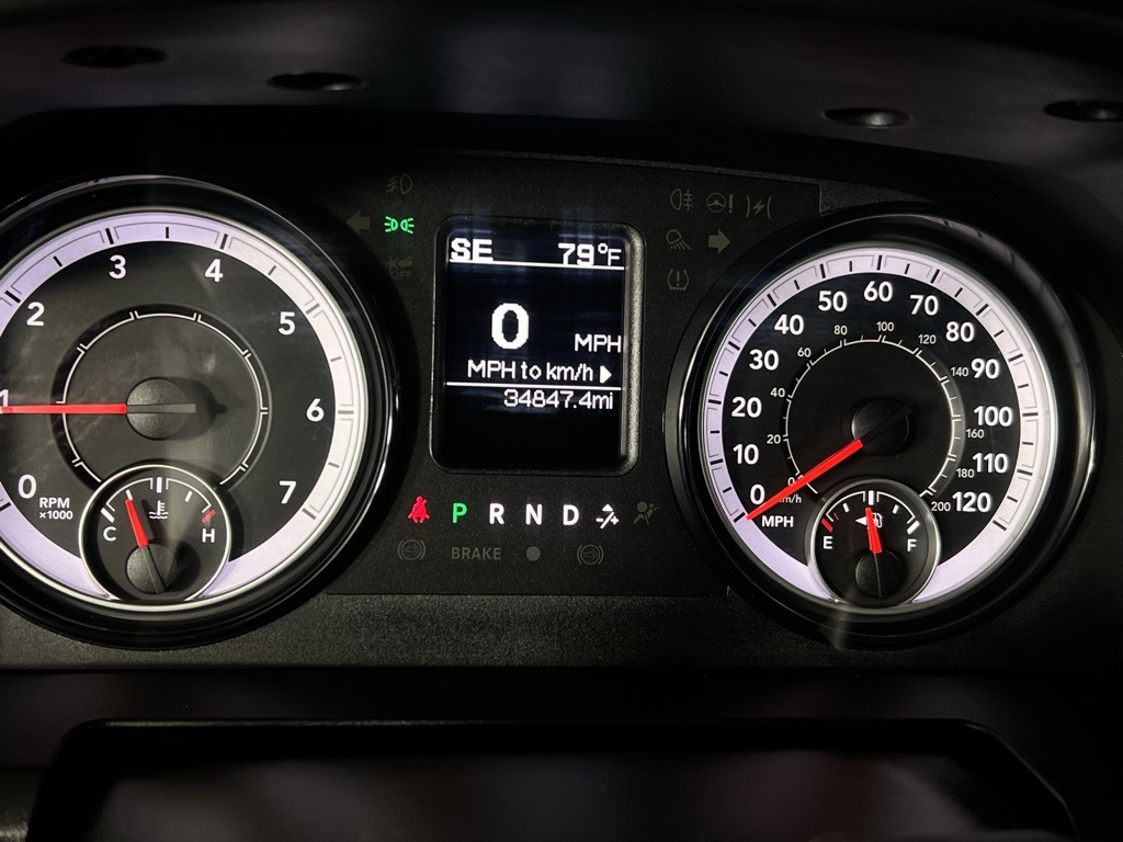 2024 Ram 1500 Classic SLT photo 9