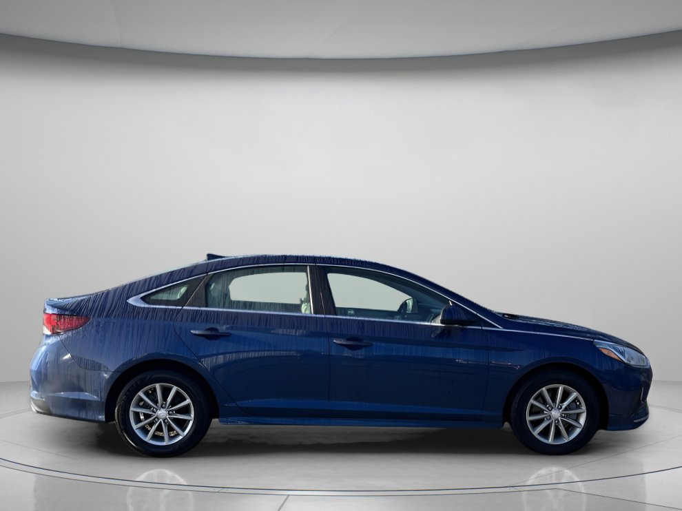 2019 Hyundai Sonata Eco photo 2