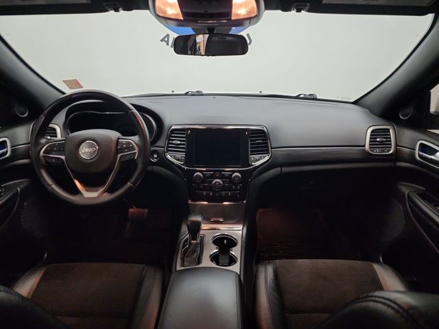 2021 Jeep Grand Cherokee Laredo X photo 13