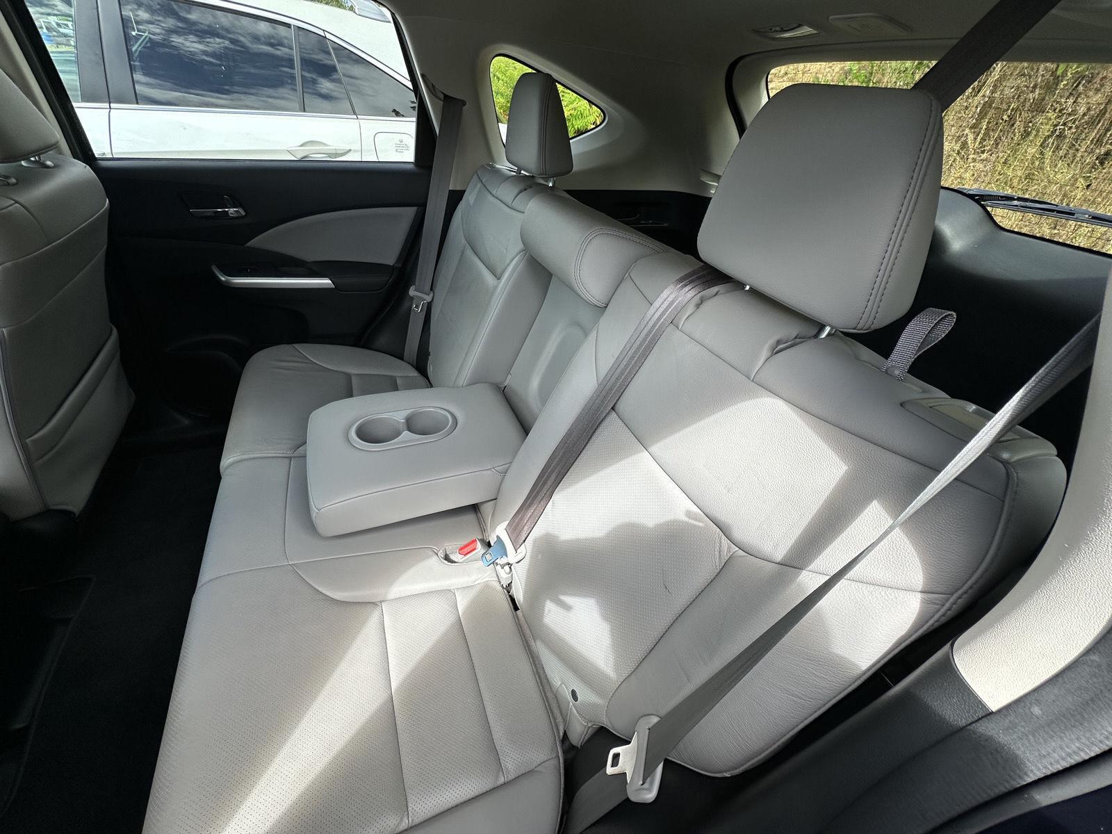 2016 Honda CR-V Touring photo 10