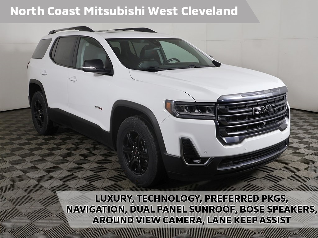 2022 GMC Acadia AT4's photo