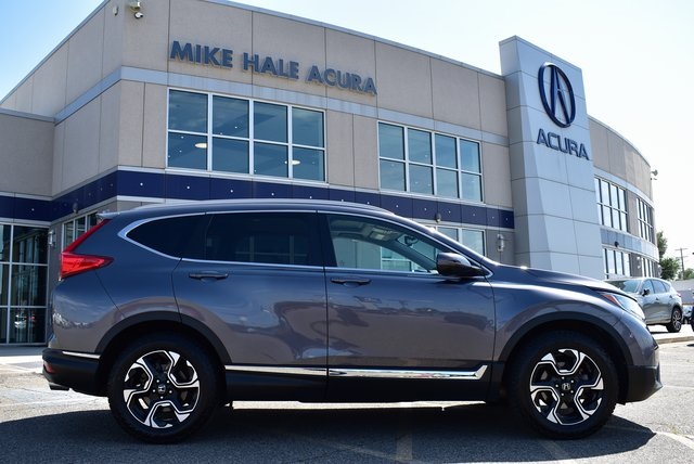 2018 Honda CR-V Touring photo 3