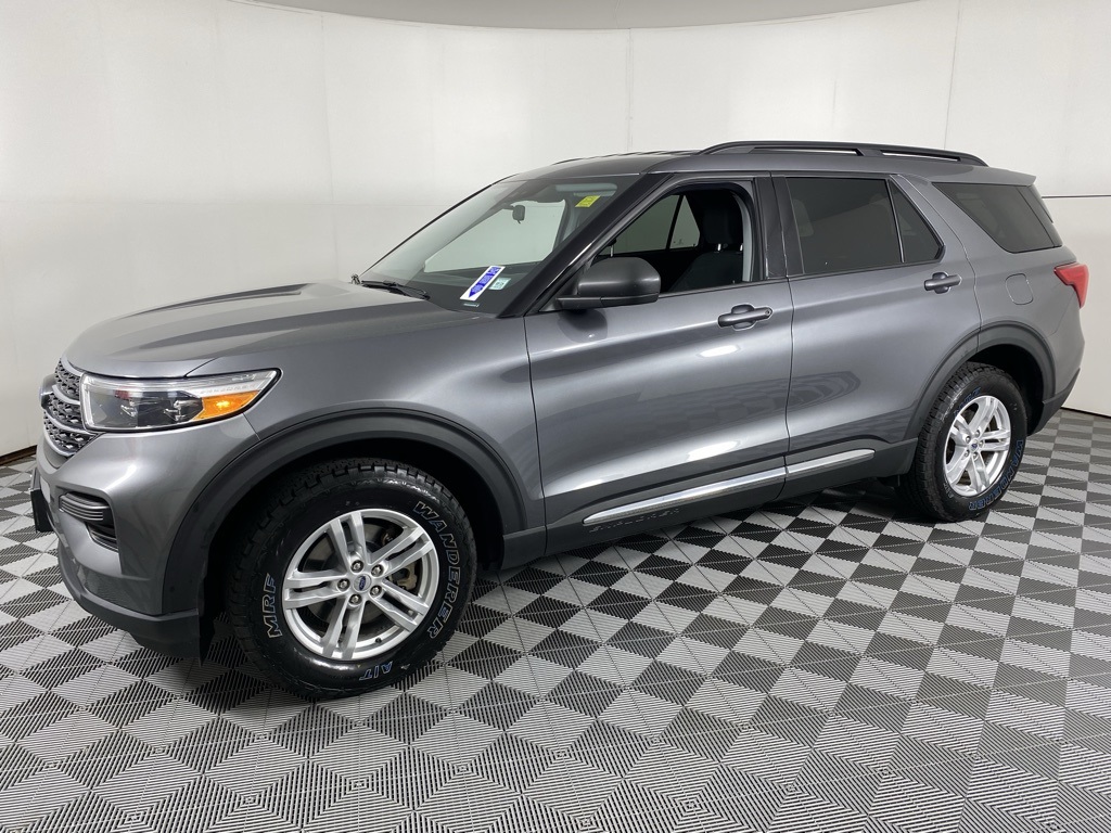 2022 Ford Explorer XLT photo 5