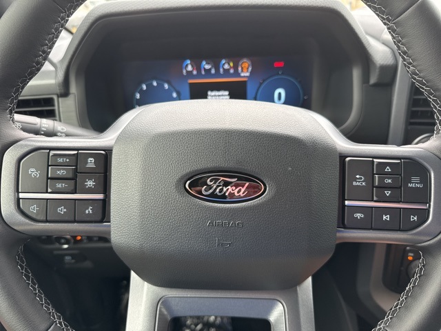 2025 Ford F-150 XLT photo 27